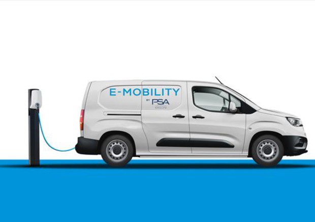 Groupe PSA, versioni full electric dei compact van dal 2021 © ANSA