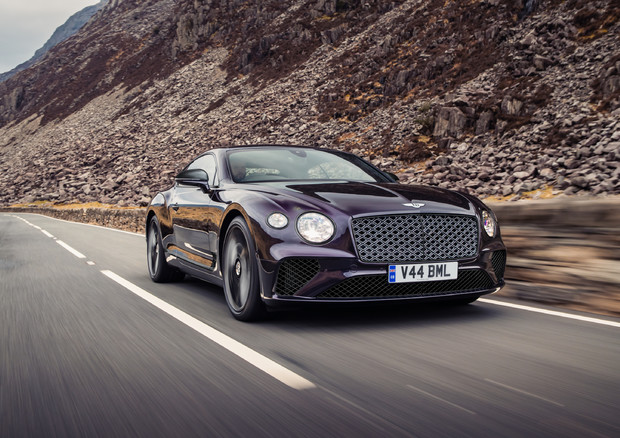 Bentley GT Blackline, lusso sportivo all'inglese © ANSA