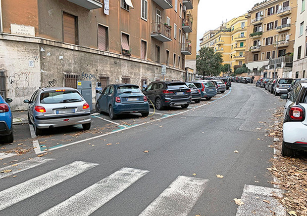Roma, ricarica auto elettriche missione (quasi) impossibile © Quattroruote