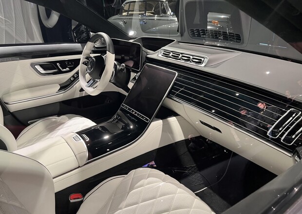 Mercedes al massimo del luxury con Maybach © Web