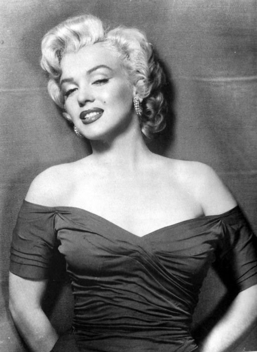 La villa di Marilyn Monroe non verrà abbattuta grazie alla rivolta dei fan  - La Stampa