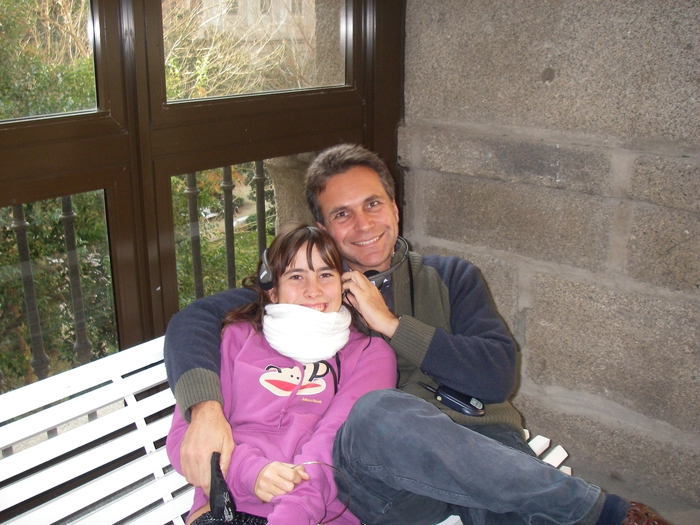 Marco Di Renzo, a Madrid con la figlia In viaggio con la figlia Cecilia - 1 gennaio 2015 (foto: ANSA)