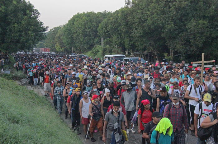 Migranti: Messico,carovana centroamericani avanza verso nord - Ultima Ora