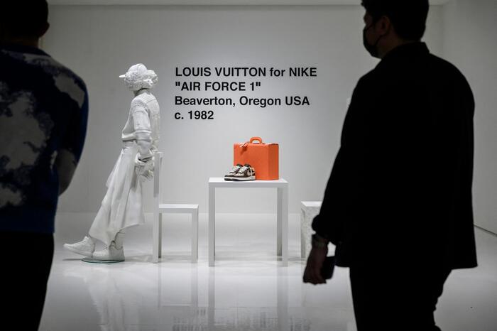 Las zapatillas 'Louis Vuitton x Nike' de Virgil Abloh baten records