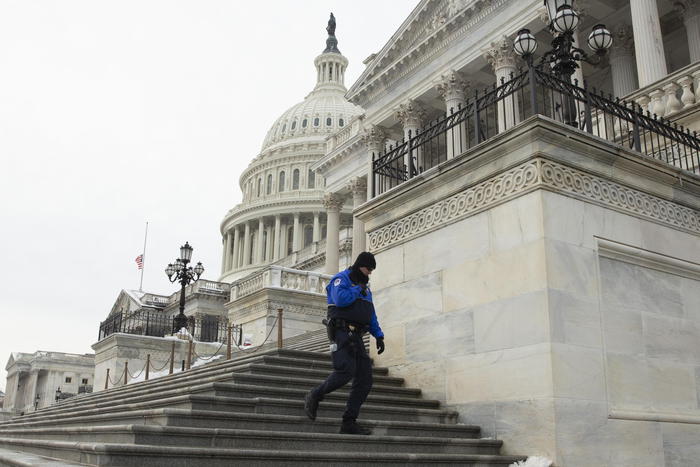 Usa: l'Fbi arresta capo 'Oath Keepers' per assalto a Capitol - Ultima Ora