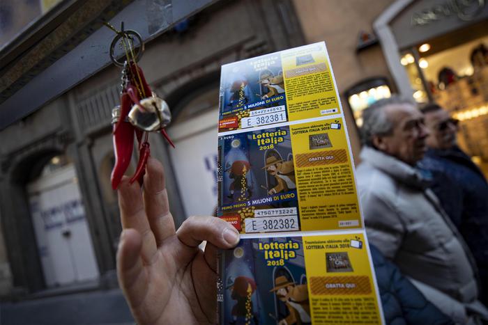 , Lotteria Italia: primo premio da 5 milioni a Roma, The World Live Breaking News Coverage &amp; Updates IN ENGLISH