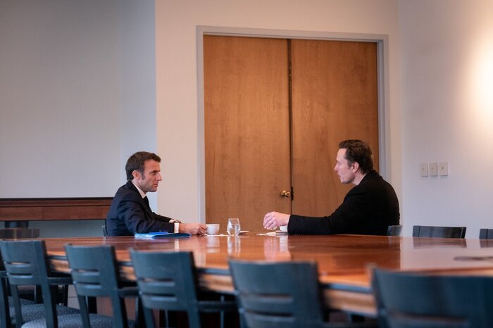 Macron vede Elon Musk, confronto chiaro e onesto - Ultima Ora