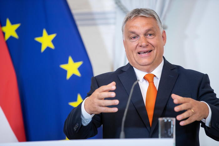 Orban tira dritto: nuovi accordi con la Russia. Gelo con Usa e Ue