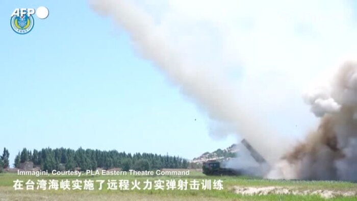 Taiwan ativa sistemas de defesa: “Mísseis disparados por Pequim”.  Japão pede à China que pare de manobras imediatamente
