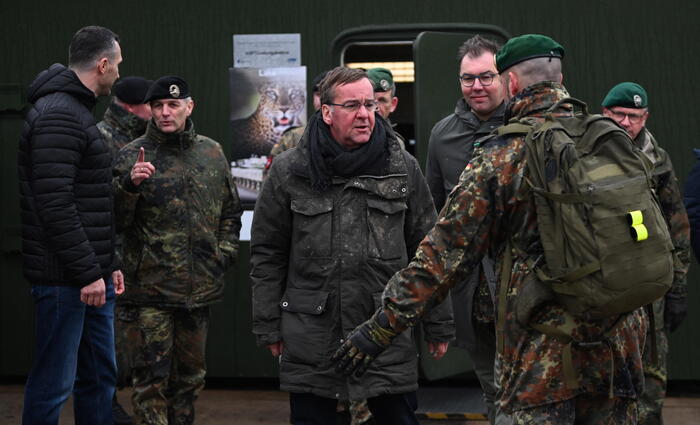 Ucrânia: Uma visita surpresa do Ministro da Defesa alemão Pistorius – notícias de última hora
