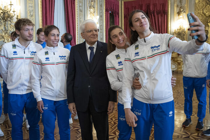 President Mattarella Meets Italian Athletics and Modern Pentathlon Champions at the Quirinale