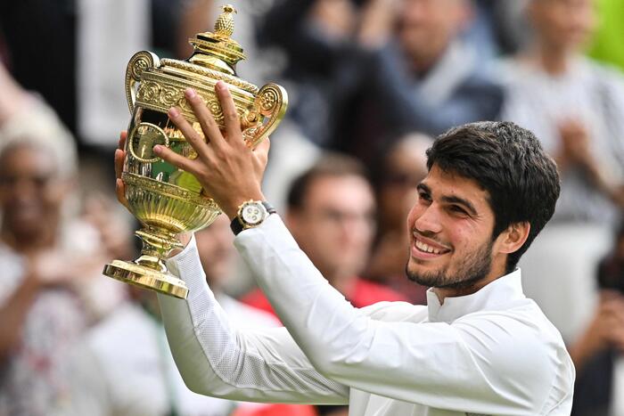 Alcaraz’s feat at Wimbledon, beats Djokovic to win the tournament