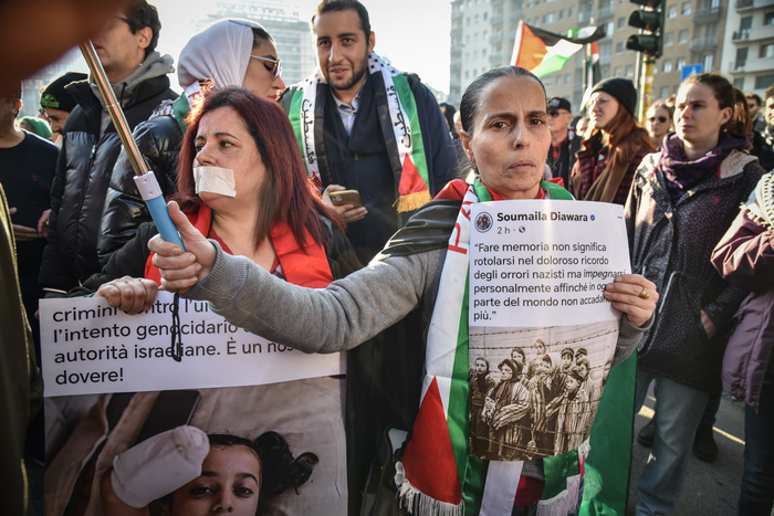 Pro-Palestinians demonstrate in Rome, Milan despite ban