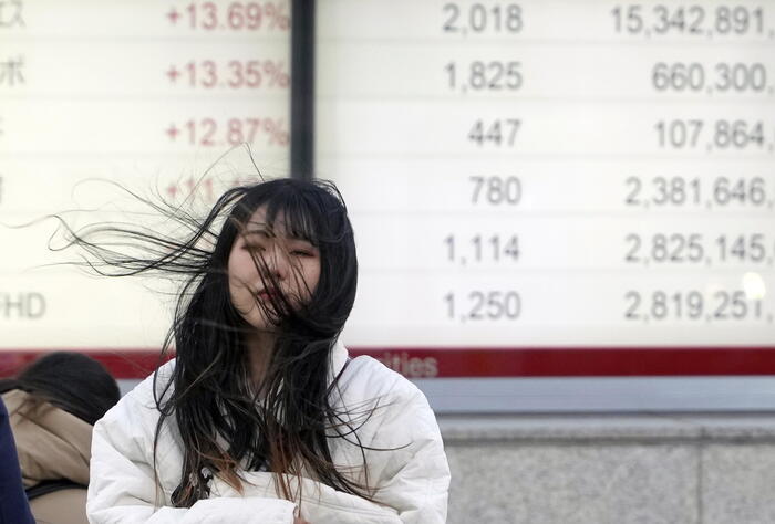 Borsa: l'Asia tiene dopo inflazione Usa, positiva la Cina