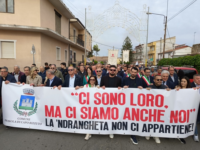 4,000 march in Isola C. Rizzuto to say no to the ‘Ndrangheta – News