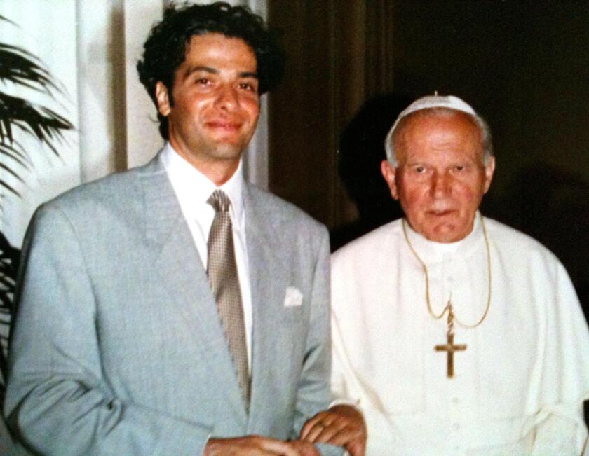 Pietro Orlandi e Papa Giovannni Paolo II - RIPRODUZIONE RISERVATA