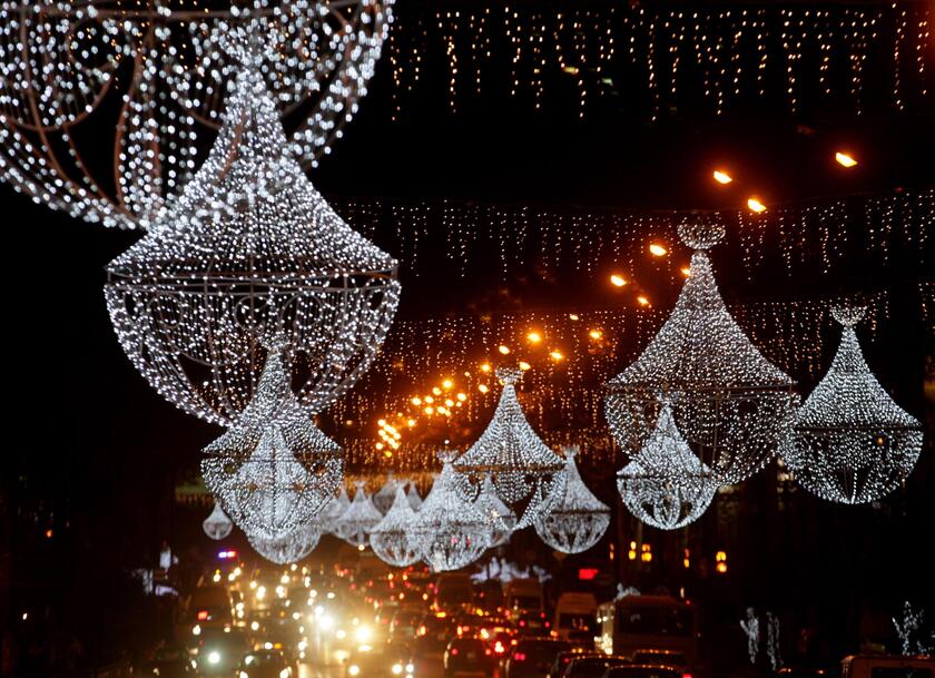 Tbilisi a festa per il Natale. La Georgia ha festeggiato la ratifica dell 'accordo di associazione con l 'Unione Europea © ANSA/EPA