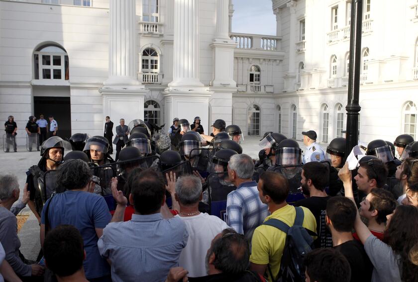 Protesta a Skopje © ANSA/AP