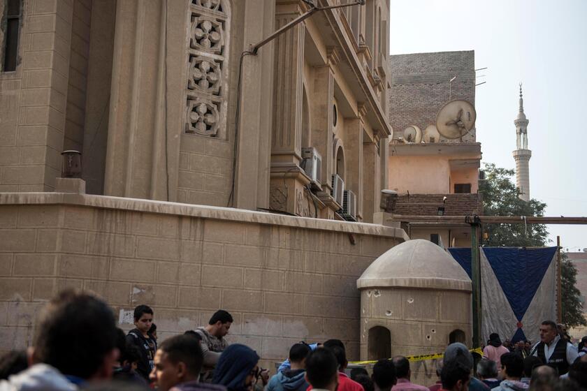 Egitto, attacco terroristico alla chiesa copta di Mir Mina © ANSA/EPA