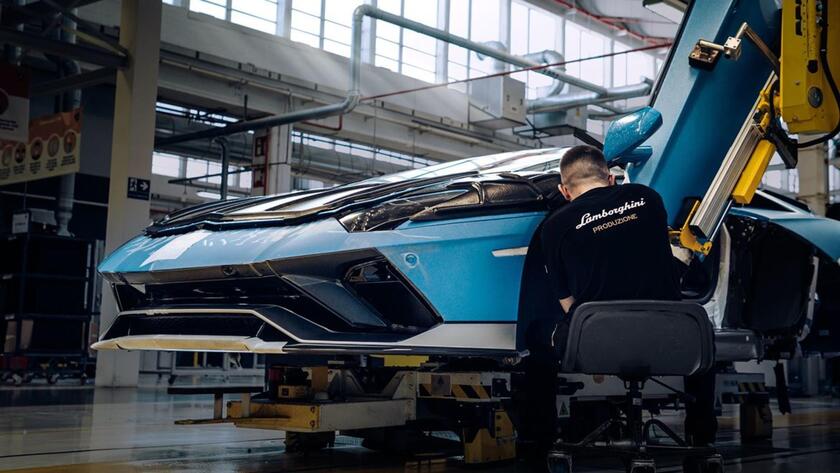 Il V12 della Lamborghini Aventador - ALL RIGHTS RESERVED