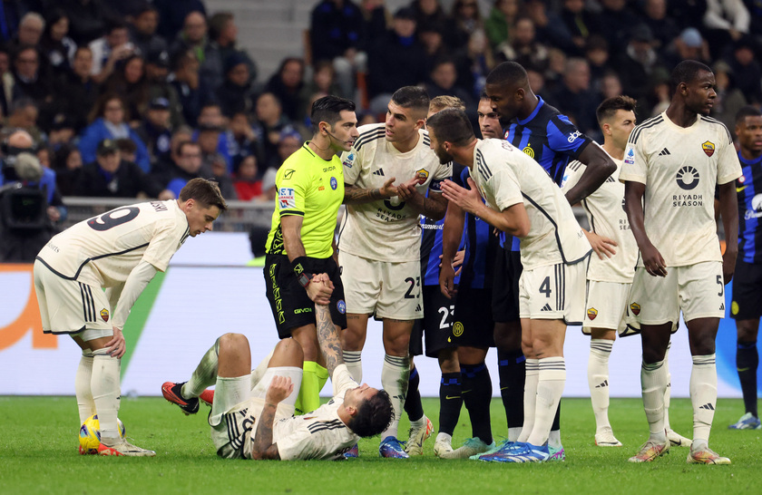 Soccer; serie A: Fc Inter vs Roma - RIPRODUZIONE RISERVATA