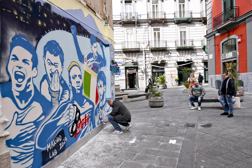 Scudetto Napoli, murale al Borgo Orefici e ' un tributo a protagonisti - ALL RIGHTS RESERVED