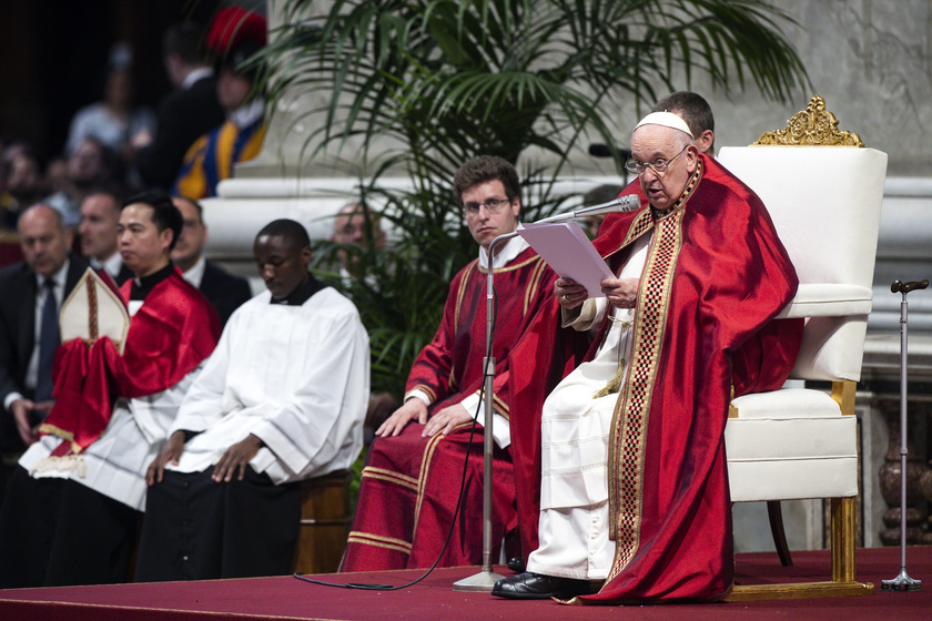 Pope Francis presides at Holy Mass on the Solemnity of Pentecost - RIPRODUZIONE RISERVATA