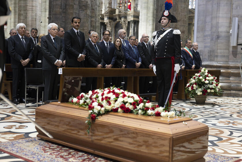 Un momento dei funerali di Stato di Silvio Berlusconi - RIPRODUZIONE RISERVATA