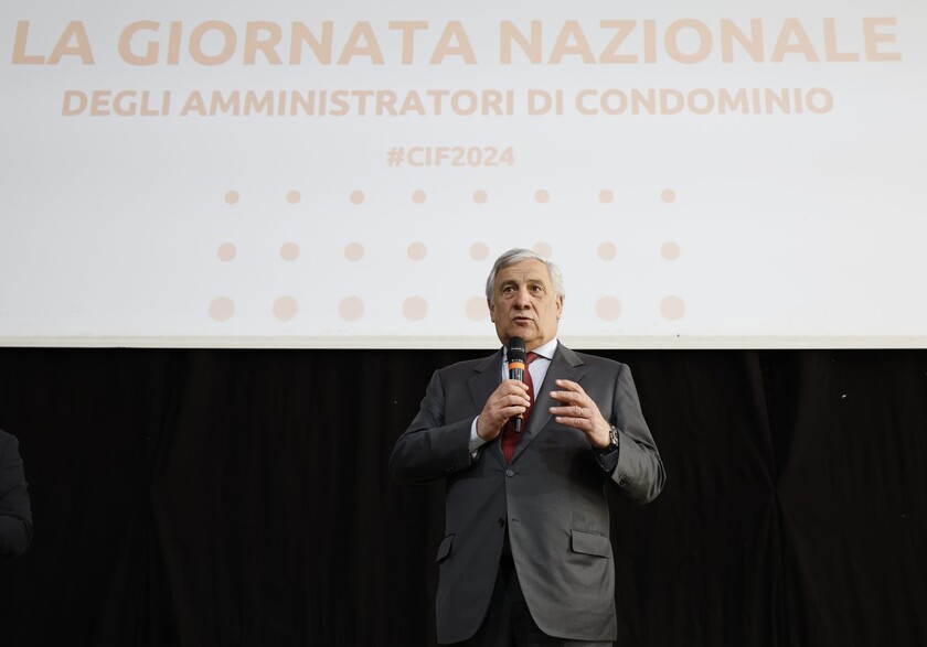 Superbonus: Tajani, voglio vederci chiaro nel testo del Mef