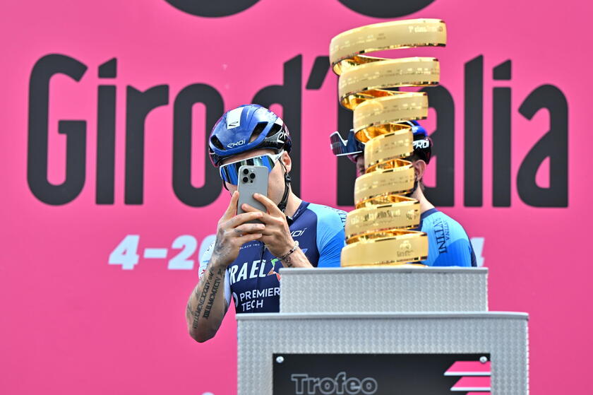 Giro d'Italia - 2th stage