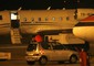 L'aereo tunisino in pista nell'aeroporto di Cagliari-Elmas © Ansa