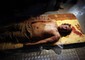 Il corpo senza vita del colonnello Muammar Gheddafi © Ansa