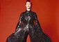 David Bowie con un costume disegnato da Kansai Yamamoto, 1973 ANSA/ Victoria & Albert Museum London © Ansa