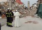 Papa nei luoghi del sisma: 'vi sono vicino, prego per voi' © ANSA