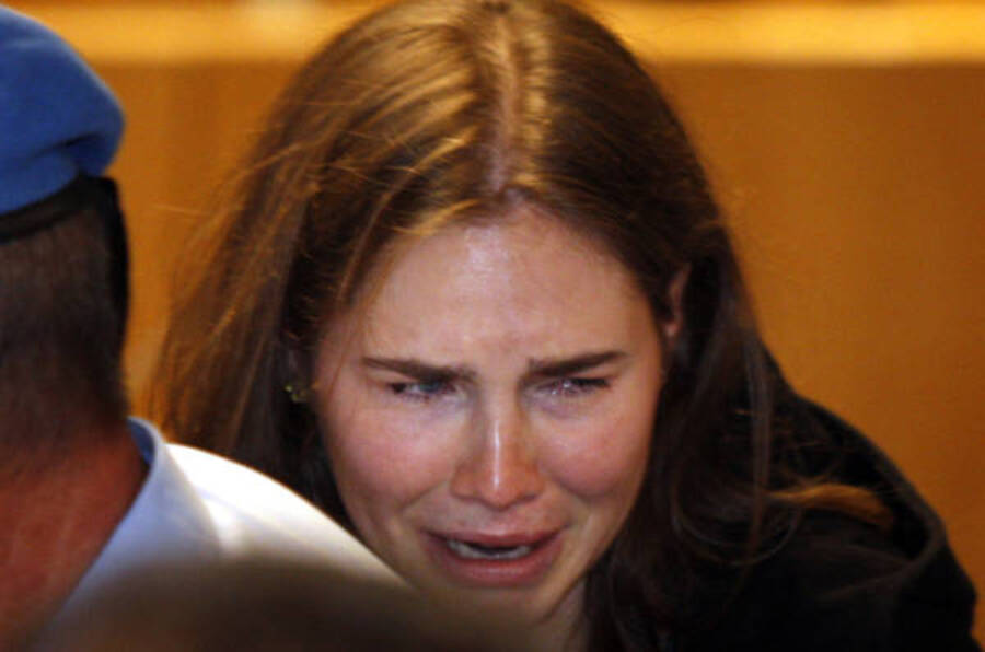Amanda Knox in lacrime dopo la lettura della sentenza © Ansa