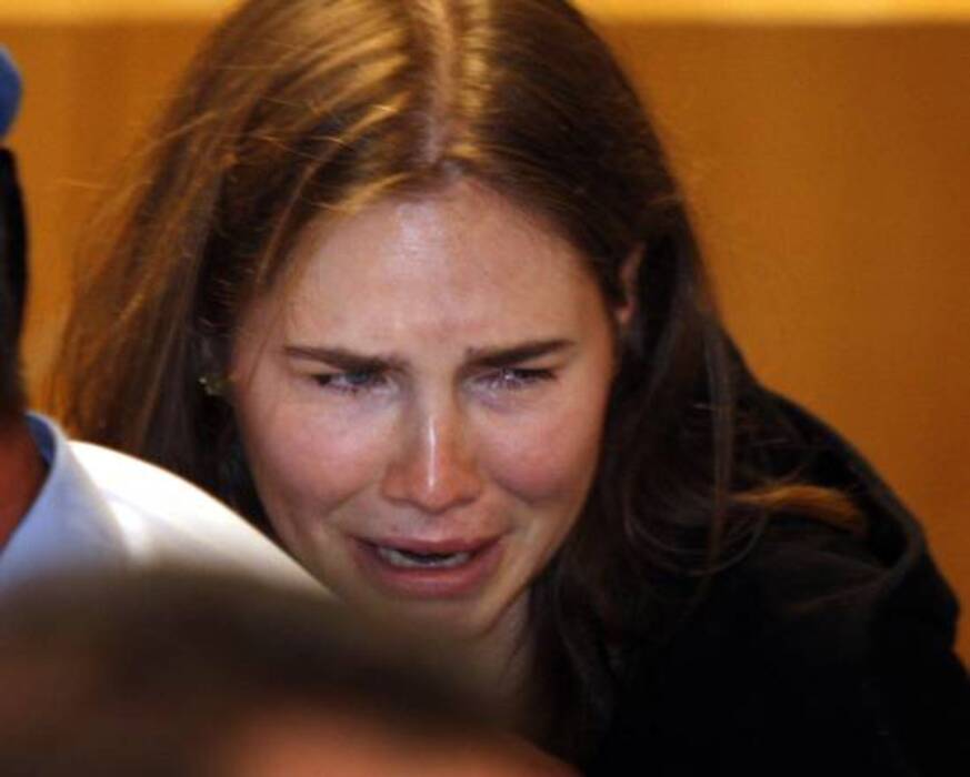 Il pianto di Amanda dopo la sentenza di assoluzione © Ansa