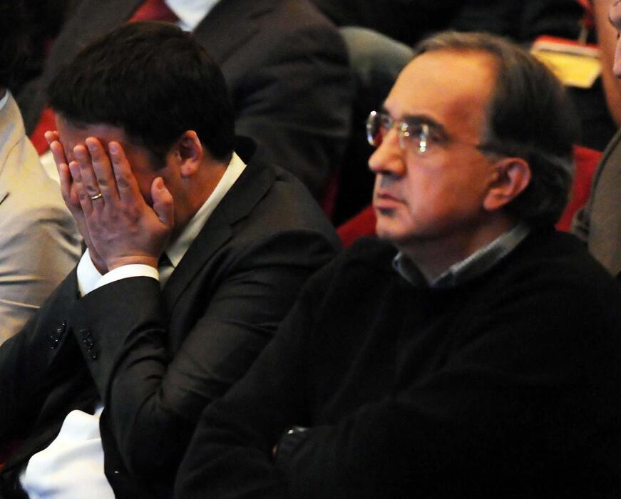 Sergio Marchionne e  Matteo Renzi nel 2013 © Ansa