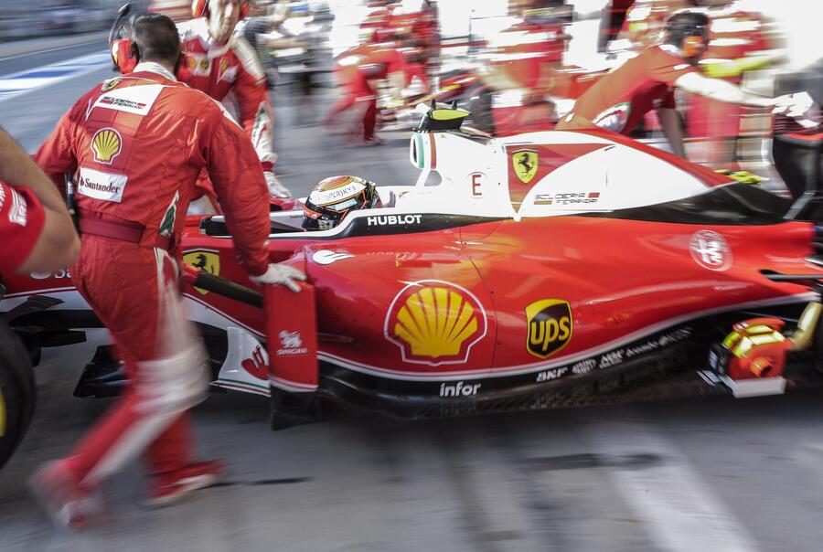 Formula 1: libere Bahrain nel segno delle Ferrari © 
