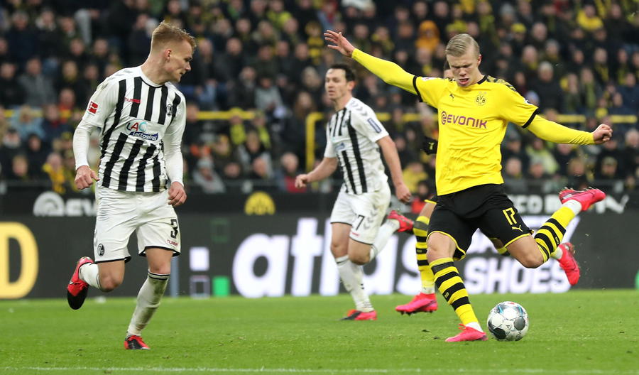 Bundesliga: Borussia Dortmund-Friburgo 1-0 - Calcio - Ansa.it