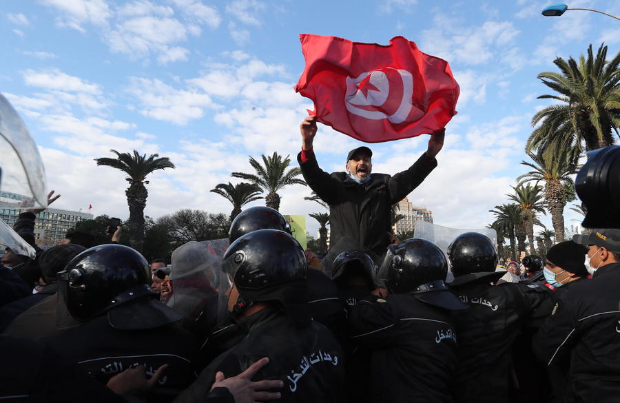 Anti-government protest in Tunis on 11th anniversary of Ben Ali ousting © 