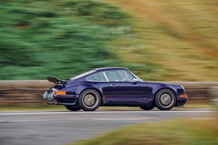 Porsche 911, restomod 'su misura' firmato Theon Design © Ansa