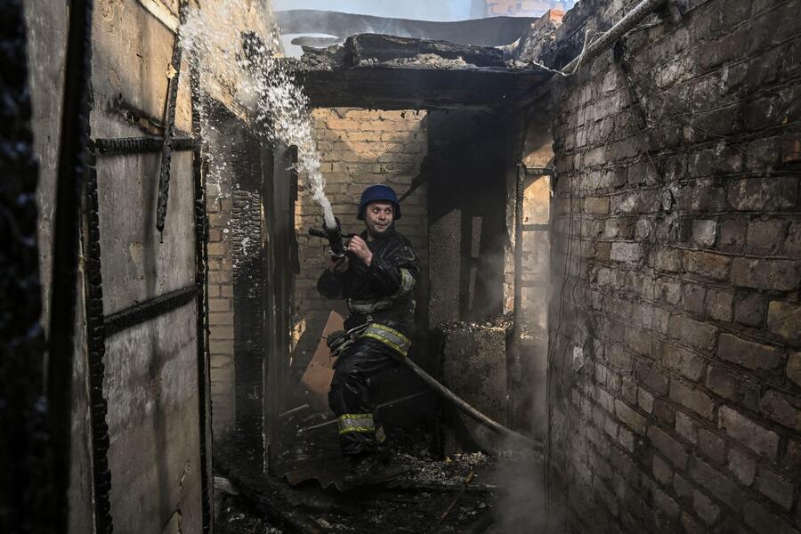 Ucraina: bombe su edifici residenziali a Kiev nella notte © 