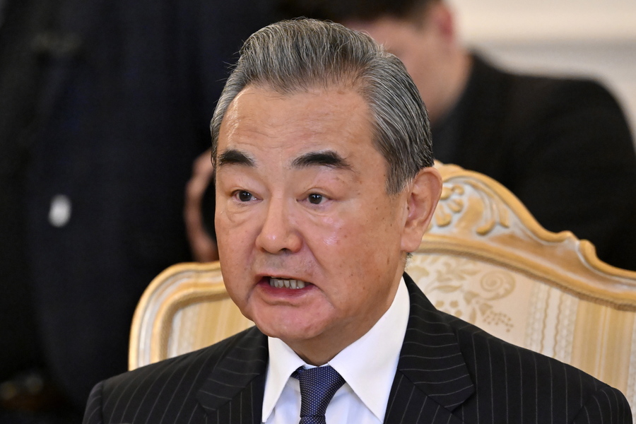 Wang Yi, Cina impegnata comunque in rapporti con Mosca - Primopiano -  Ansa.it