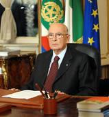 Napolitano: gli italiani credono in Costituzione