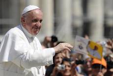 Pope scraps allowance for Vatican Bank cardinals