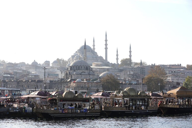 Una veduta di Istanbul -     RIPRODUZIONE RISERVATA