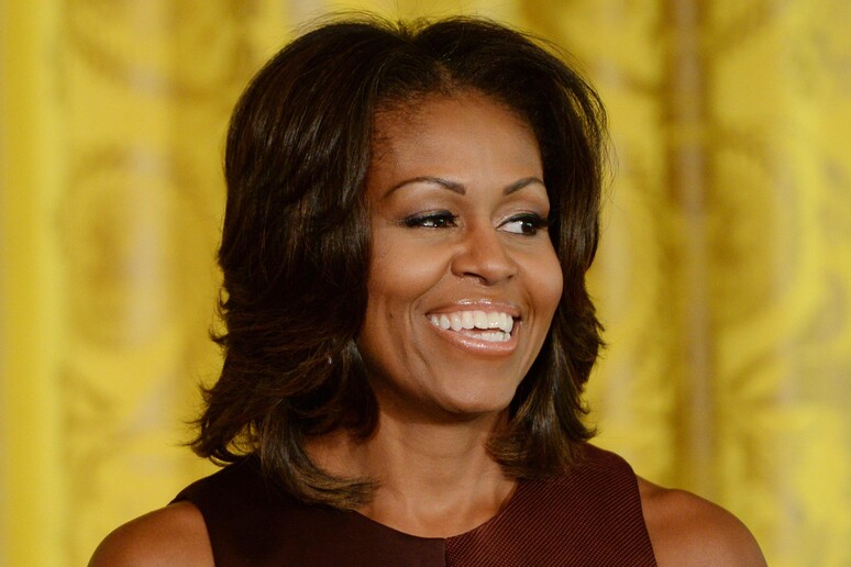 Usa: Michelle compie 50 anni,  'botox? Mai dire mai ' © ANSA/EPA