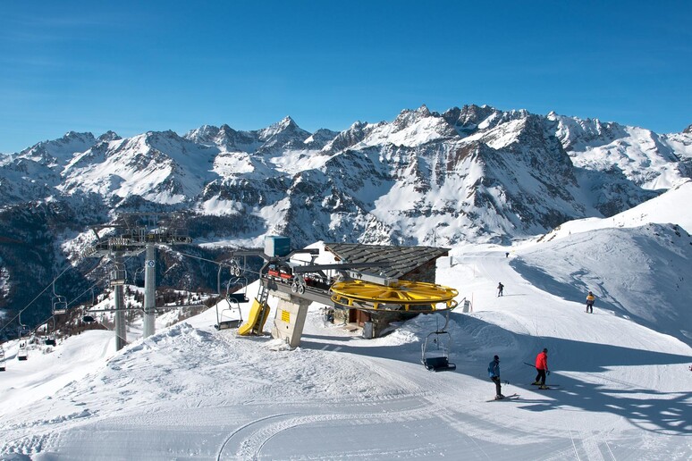 Sci, in Valle d?Aosta un inverno a tutta neve -     RIPRODUZIONE RISERVATA