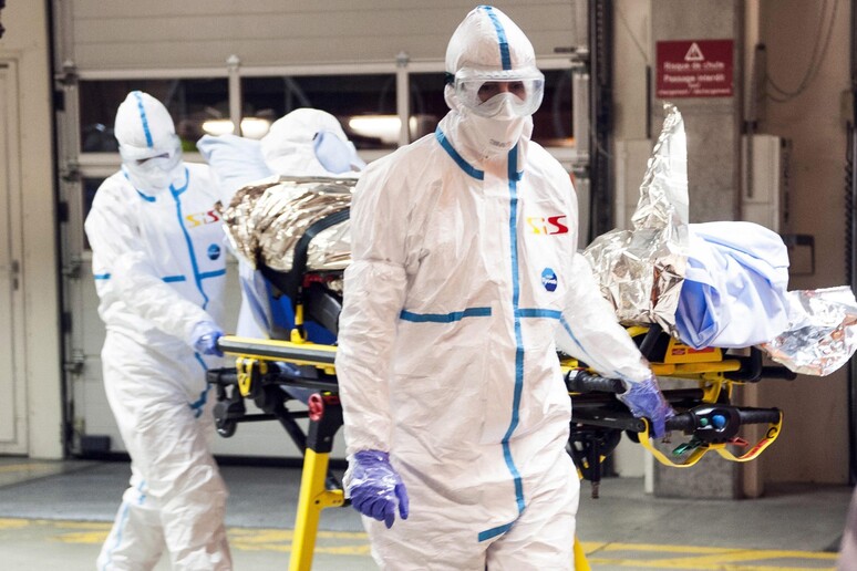 Ebola patient in Switzerland © ANSA/EPA
