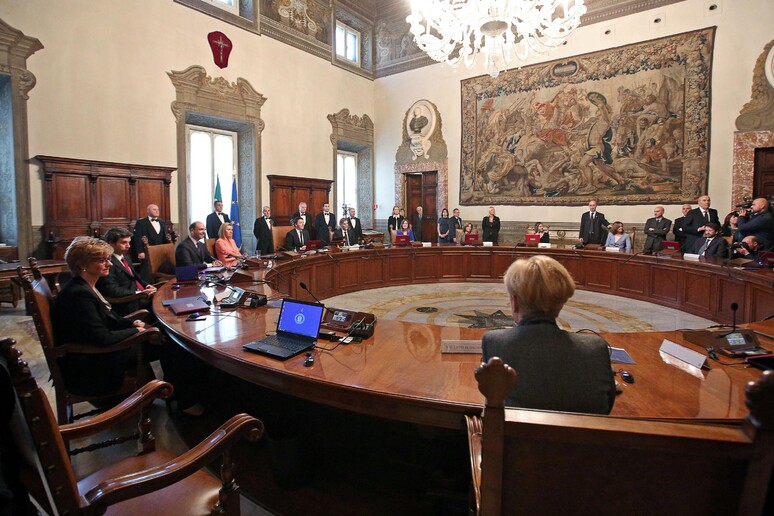 A Renzi cabinet meeting -     ALL RIGHTS RESERVED
